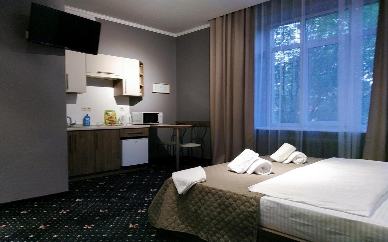 Luxury.Ap Aparthotel Ивано-Франкивск Екстериор снимка